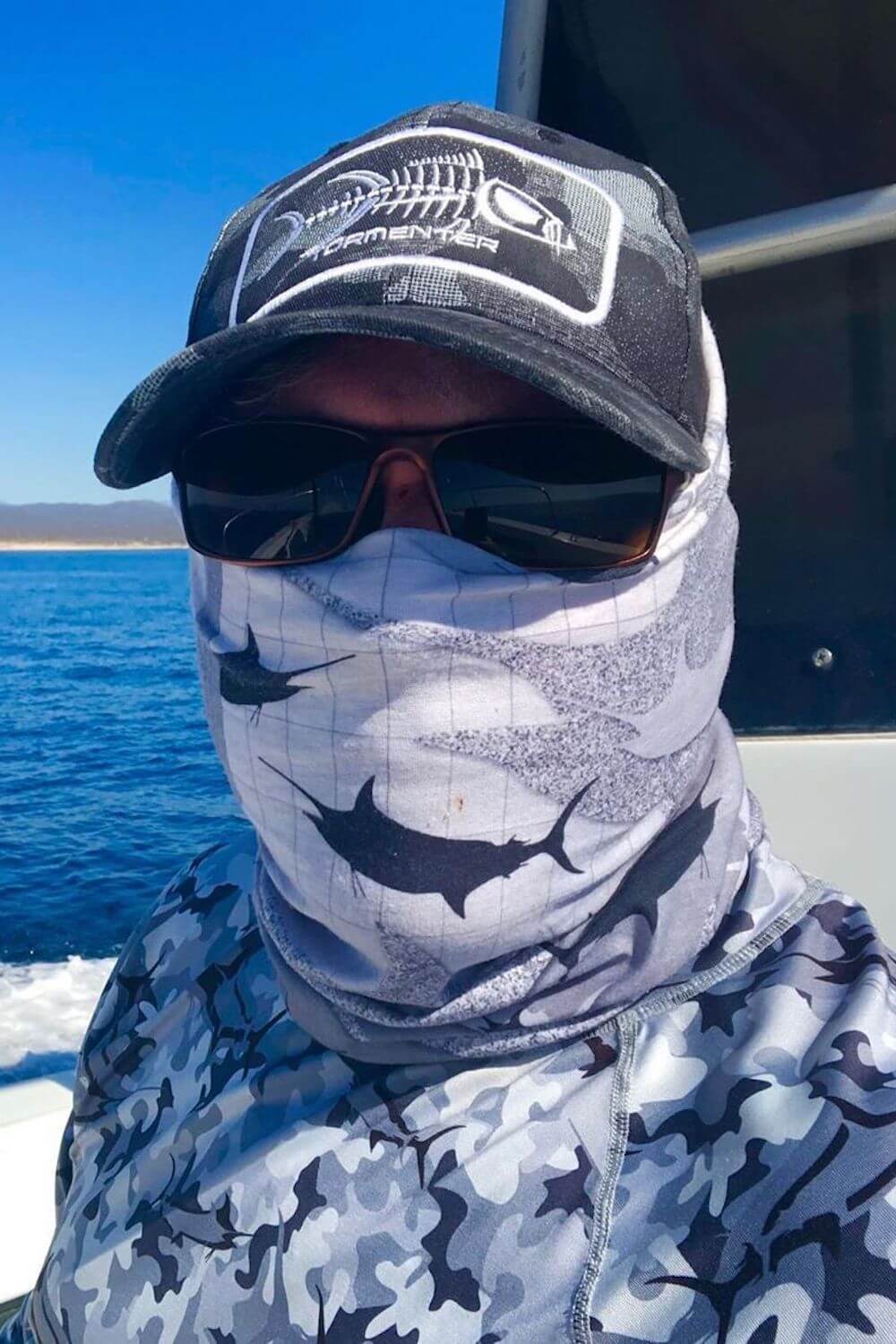 Marlin grayscale fishing wrap - Tormenter Ocean